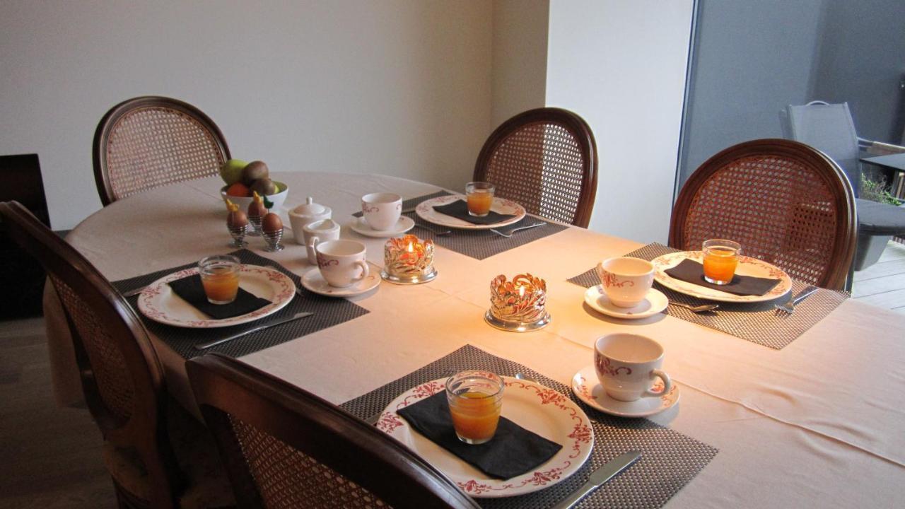Le 46 Bed & Breakfast Tongeren Bagian luar foto